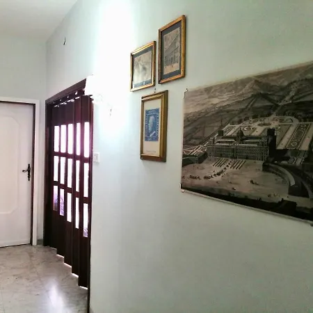 Residenza Carlo Di Borbone 아파트